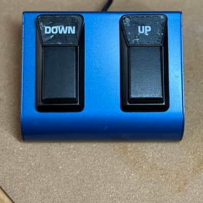 Behringer FS112V Dual Footswitch image 1