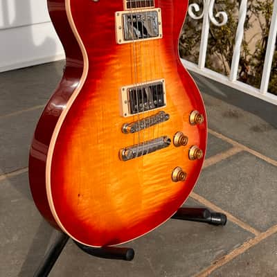 Gibson Les Paul Traditional 2017 - Cherry Sunburst image 3