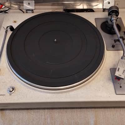 Kenwood KD-3055 turntable in very good condition - 1980's image 1