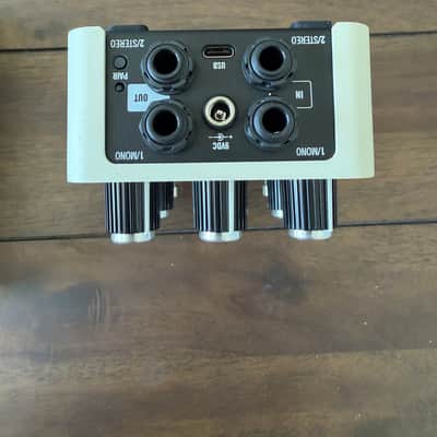 Universal Audio UAFX Astra Modulation Machine Pedal 2025 image 5