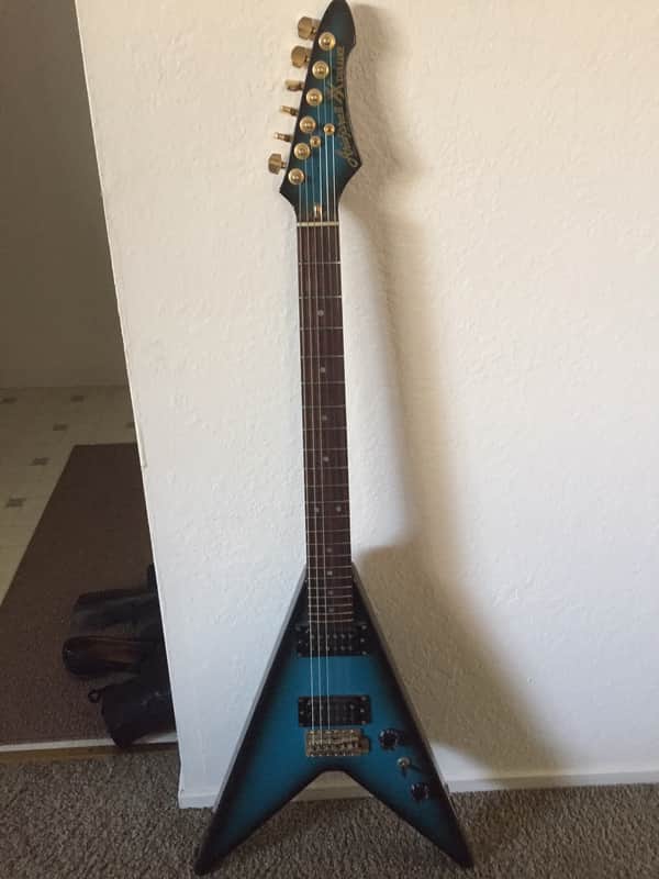 Aria Pro II XX Deluxe Flying V | Reverb