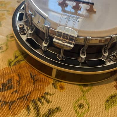 Gold Tone Banjolele Deluxe Banjo-Ukulele with Resonator (Comes with Gig Bag) image 2