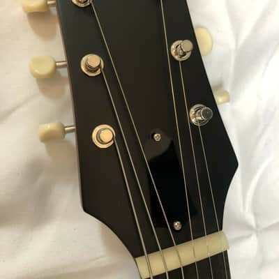 The Loar Thinbody Archtop electric guitar - hollowbody NEW - Orange LH-306T Bigsby Tremolo image 2