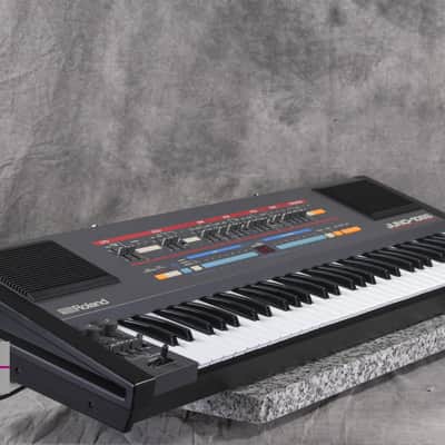 Roland Juno-106S Programmable Polyphonic Synthesizer in Good Condition image 3