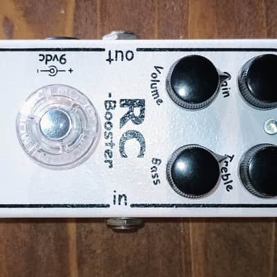 Xotic RC booster v1 2000 - white image 1