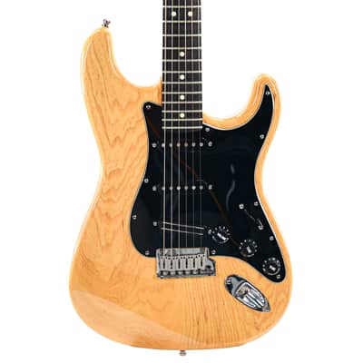 Fender American standard stratocaster 1992 image 2