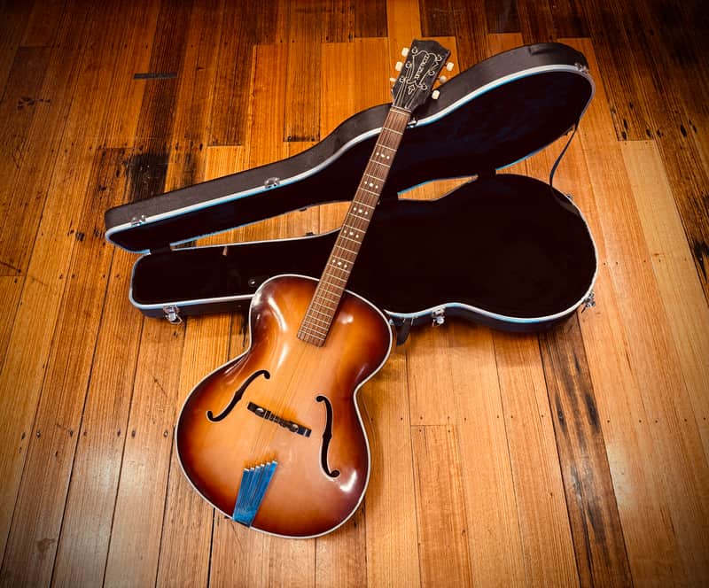 Hofner Senator