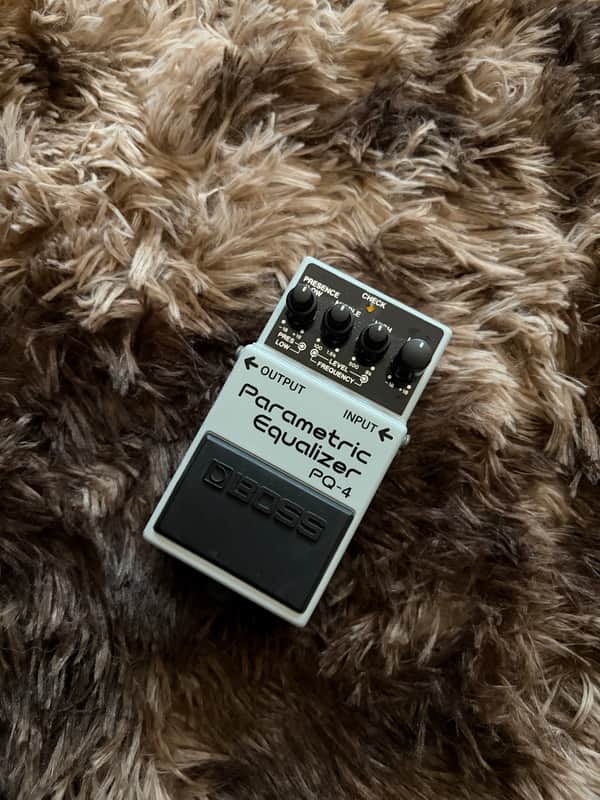 Boss PQ-4 Parametric Equalizer (Silver Label)