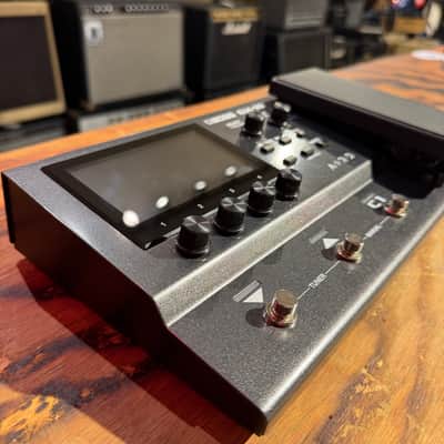 Boss GX-10 Guitar Effects Processor 2024 - Present - Black image 2