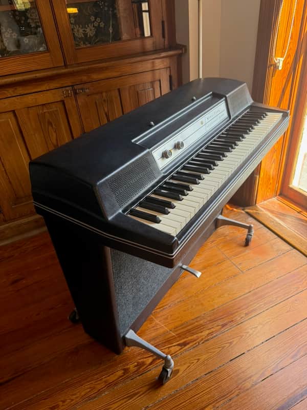 Vintage Wurlitzer 214A Electric Piano, Serviced, Built-In Speakers image 1