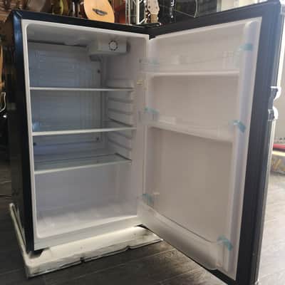 Marshall Fridge 3.2   Black image 3