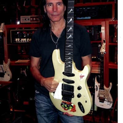 Steve Vai's 1986 Hamer JEM Prototype "Monkey Grip Guitar" incl. Signed Letter of Authenticity - Pre Ibanez - Collector Alert! image 2
