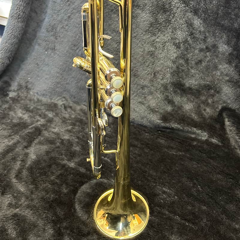 Bach Stradivarius 180L 37 - Large Bore - Lacquer Finish image 1
