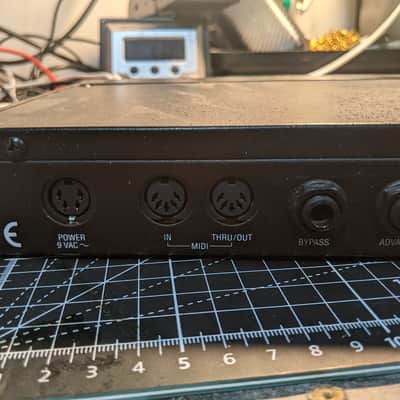 Alesis QuadraVerb 2 Dual Channel Octal Master Effects with Digital I/O 1990s - Black image 3