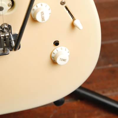 Godin Progression Trans Cream Solidbody Electric Guitar Pre-Owned image 7