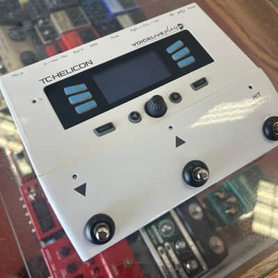 TC Helicon VoiceLive Play GTX 2012 - 2014 - White W/ Box and Mic image 1