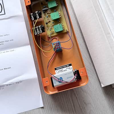 Sola Sound Bum Fuzz Unit - Orange image 4