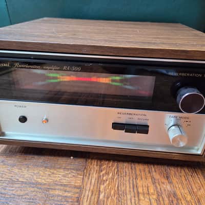 Sansui RA-500 1970 - Wood box image 3