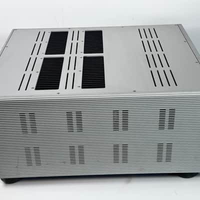 Krell Evolution EV 402 Stereo Power Amplifier image 4