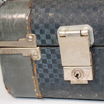 Ampeg or Burns Guitar Case • 1960's • Blue Diamond Tolex image 5