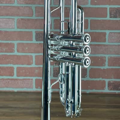 Yamaha YTR-8445 II Custom Xeno Professional C Trumpet - Silver Plated image 9