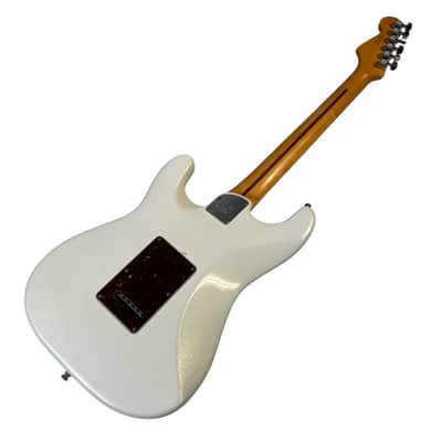 2019 Fender American Ultra Stratocaster - Arctic Pearl image 12