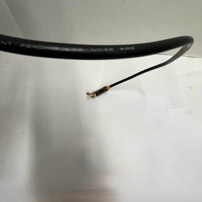 Mogami 2524 Gold GH TS Belt-Pack Cable with 4-Pin TA4F Female 4-Pin Mini Lock XLR Connector Plug 1/4" GH Right Angle Male Connector 30” WA304 Bodypack Guitar Instrument Transmitter for Shure Wireless System Line 6 G50 G55 G90 Relay AKG T1 BLX1 PGX1 GLXD1 image 5