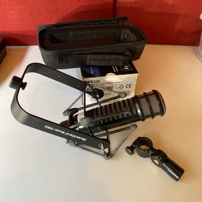 Electro-Voice RE320 with shock mount image 10