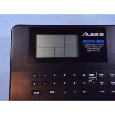 Alesis SR-16 Drum Machine (16 BIT) image 2