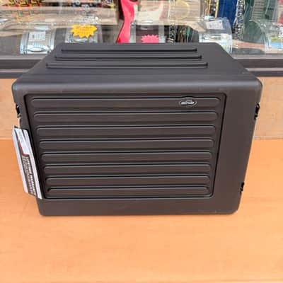 SKB  Skb-R4uw Roto Rolling Rack Case 4U Rolling Wheels Transport image 2