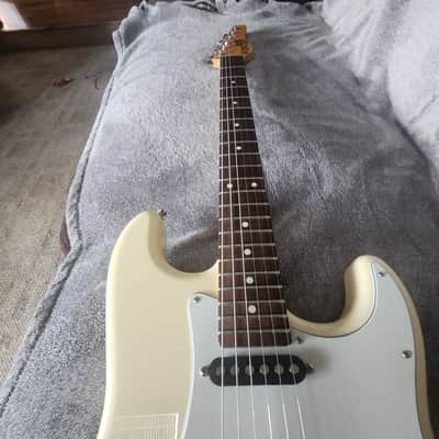 Schecter Custom 2015 vintage White Sale Ends 1/23 image 10