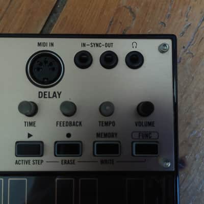 Korg Volca Keys analog synth image 4