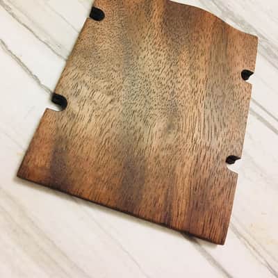 Bass Ramp Thumb Rest for American and Mexican MIM Fender Standard Jazz Bass - BONK image 5