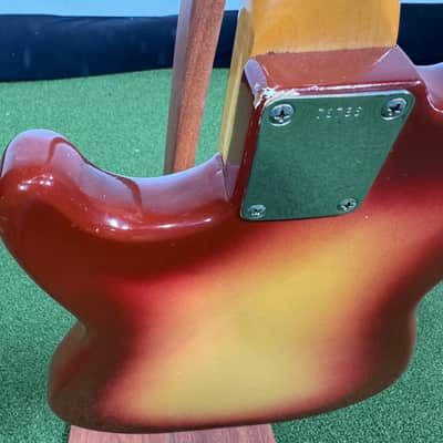 Fender Duo-Sonic with Rosewood Fretboard 1961 - 1964 - Sunburst image 11