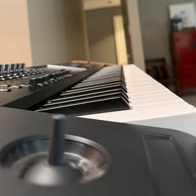 Korg Kronos 2 73 Key 2021 image 3