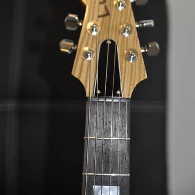 Luman Single Cutaway Ocean Blue image 7