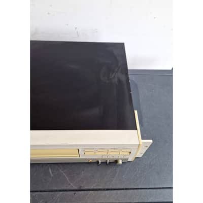 Fostex D-5 - Cassette Deck - Cream - Very Good image 5