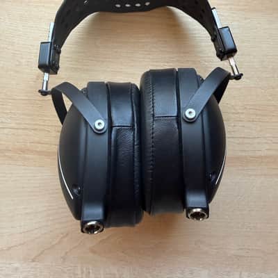 Audeze LCD-2 Closed-Back 2019 - Matte Carbon image 11