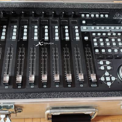 Behringer X-TOUCH COMPACT Universal DAW Control Surface 2015 - Present - Standard image 1