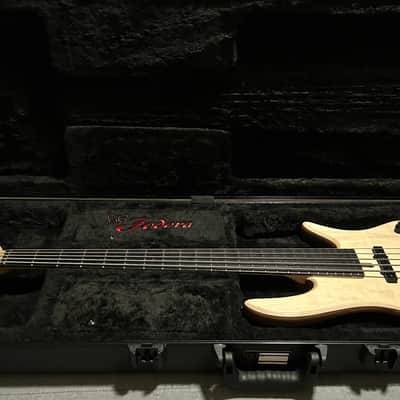 Fodera Monarch Standard 2025 - Walnut body, Ivorywood top - Satin image 11