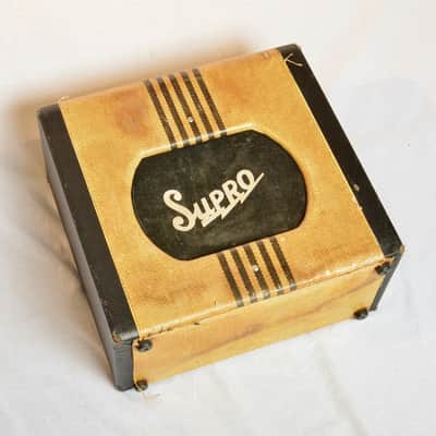 Supro Comet 1956 - Tweed image 7