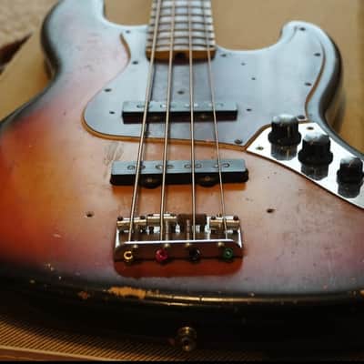 Fender Jazz Bass 1968 Sunburst image 9