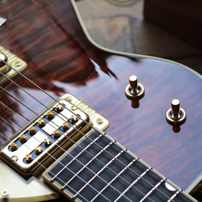 GRETSCH "G6134TGQM-59 Limited Edition Quilt Classic Penguin with Bigsby, Ebony Fingerboard, Forge Glow" HARDCASE, 4, 04 KG, LIMITED EDITION, ONLY 40 Pieces for EMEA (EUROPA,MIDDLE EAST, AFRICA) image 5