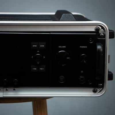 Line 6 Helix Rack Guitar Processor + Helix Control w/Case - Preowned image 5