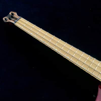 JD Guitars 2026 Headless Mini Bass PlumBurst image 17