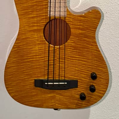 Kiesel AC40 Bass Guitar, 2000s - Natural/Gloss image 2