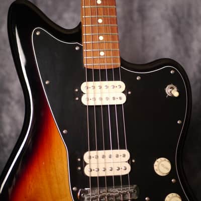 Fender Player Jazzmaster HH 3-Color Sunburst image 2