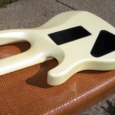 Hamer Virtuoso 1988 Ice Pearl image 8