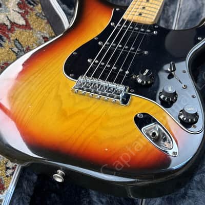 1977 Fender - Stratocaster - Sunburst - ID 5971 image 3
