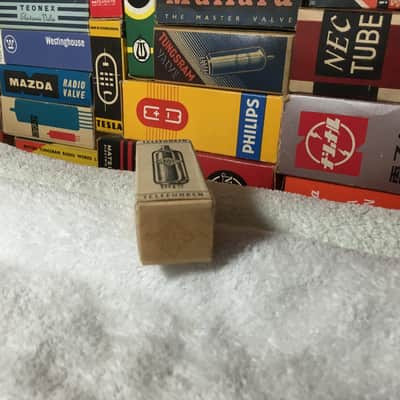 Sealed Box True NOS Telefunken Germany EF804 Vintage 1964 Audio / Mic Tube ~ V72 / V76 / Siemens / AEG / Neumann image 3